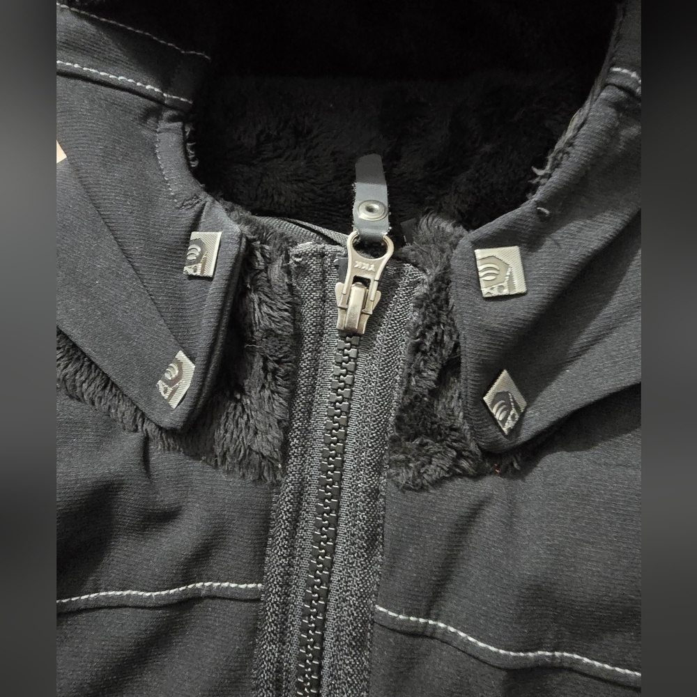 Mountain Hardwear Soft Shell Utility Moto Hooded Bomber jacket Coat black cozy S - Picture 3 of 15